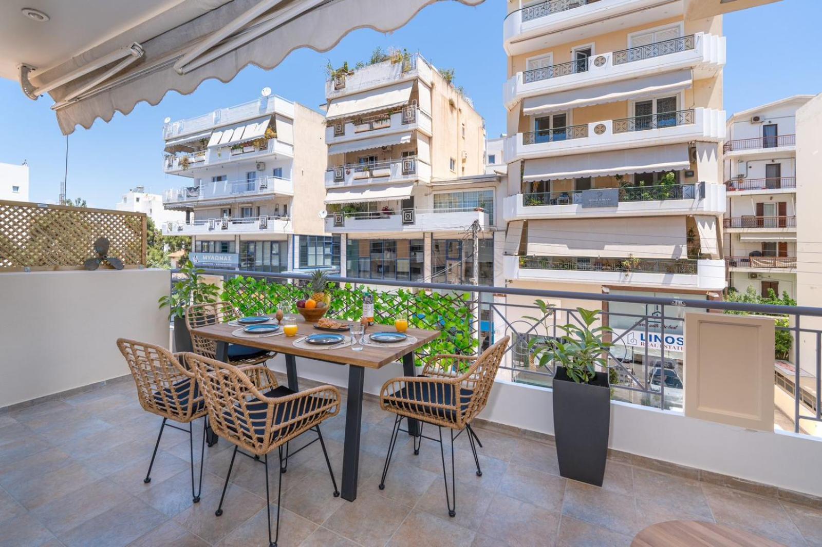 Luxurious Coastal Retreat In Central Glyfada Atene Esterno foto